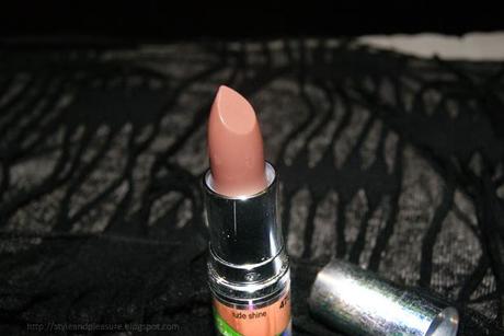 MAKEUP SHOP 26 JUN 11