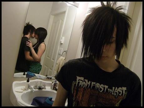 LA NECESIDAD DE AMAR A ALGUIEN