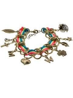 La hoja parroquial de la moda