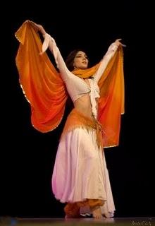 El éxito de perseguir un sueño - Cristina Samaniego, bailarina de danza oriental