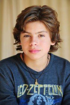 Jake T. Austin se une a Tom Sawyer & Huckleberry Finn