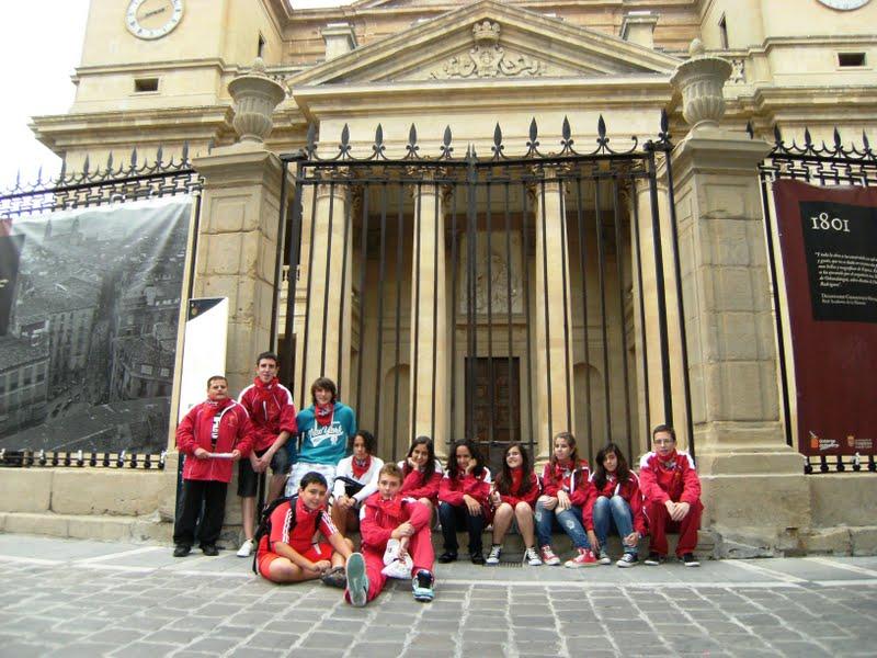 VISITA A PAMPLONA DE NUESTRA SELECCION CADETE E INFANTIL