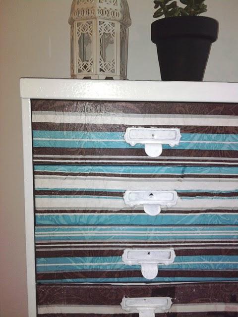 Antes y Después de la cajonera de Romina