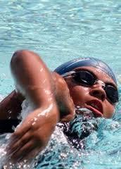 Ejercicios en el agua para aliviar el dolor de espalda