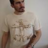 remera vitruvian 100x100 Remeras geek