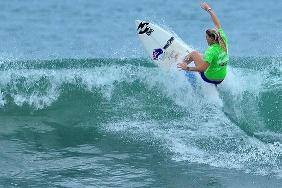 Billabong ISA World Surfing Games 2011 – Día 4