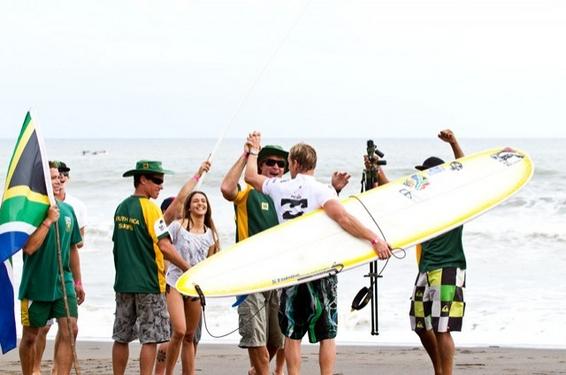 Billabong ISA World Surfing Games 2011 – Día 4