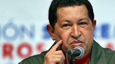 Suspende cumbre por el estado de salud de Chávez