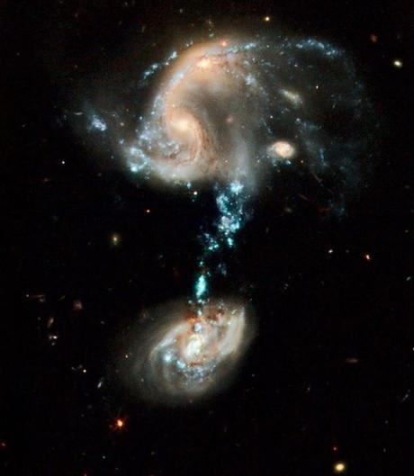 El impresionante sistema de galaxias Arp 194