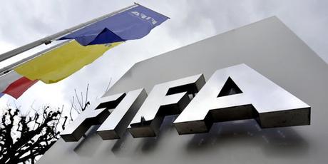 La FIFA anuncia que el mercado de fichajes no se abrirá el 1 de julio
