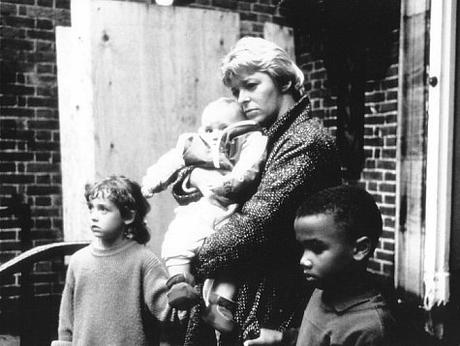 Ladybird, Ladybird (Ken Loach, 1994)