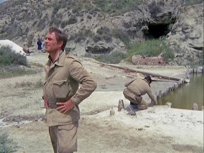 CONSIGNA: MATAR AL COMANDANTE JEFE (Commando di spie) (When Heroes Die) (Le command des braves) (España, Italia; 1970) Bélico, Intriga, Espionaje