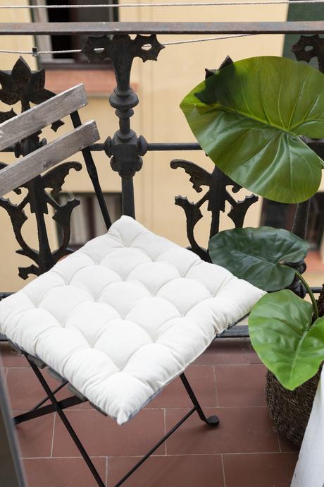 viviendas barcelona barceloneta tourist apartment spanish properties spanish house barcelona scandinavian apartment in spain piso barcelona mediterranean interiors estilo mediterráneo barcelona decor barcelona barcelona interiors apartamento turístico barcelona  