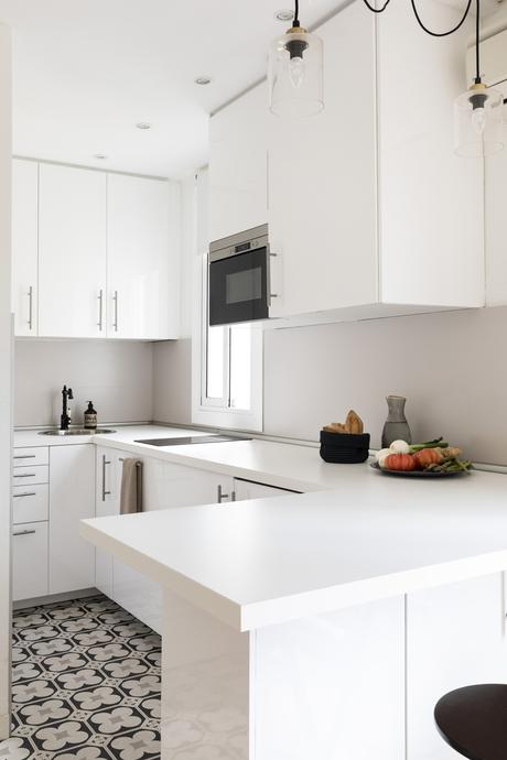 viviendas barcelona barceloneta tourist apartment spanish properties spanish house barcelona scandinavian apartment in spain piso barcelona mediterranean interiors estilo mediterráneo barcelona decor barcelona barcelona interiors apartamento turístico barcelona  