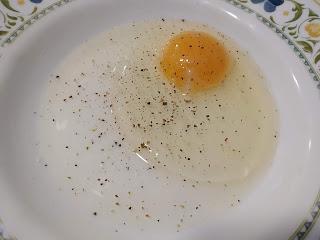 EKOORI (HUEVOS REVUELTOS CON ESPECIAS AL ESTILO HINDÚ)