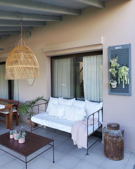 Mi postigo portamacetas y su nuevo color