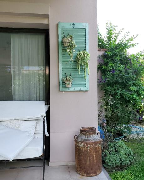 Mi postigo portamacetas y su nuevo color