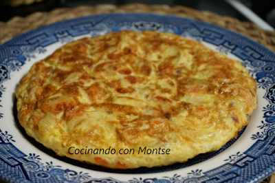 Tortilla de patatas con puerro y calabaza Tortilla de patatas con puerro y calabaza