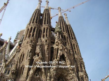 Que hacer, a donde ir que visitar en Barcelona. Un día Barcelona, visita en crucero en Barcelona. Sagrada Familia