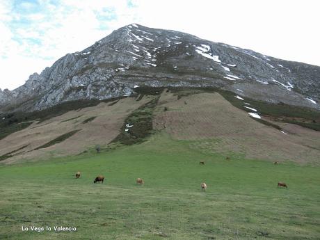 Felechosa-La Valencia-Valsemana-L.lomba Yana