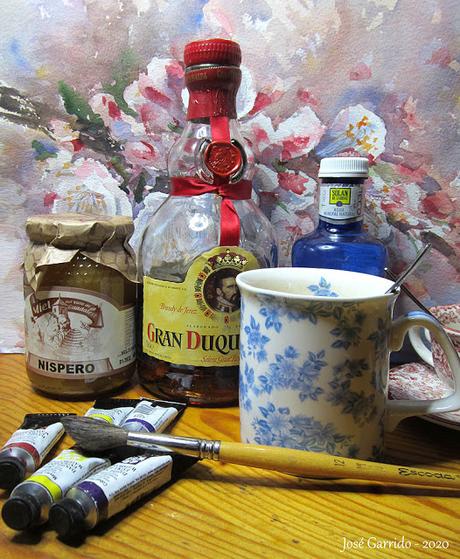 Dibujos y acuarelas en el claustro.