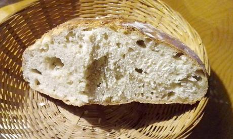 Dibujos y acuarelas en el claustro.