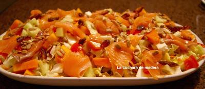 ENSALADA CON PAPAYA Y SALMON AHUMADO