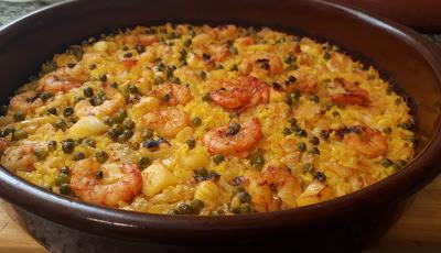 ARROZ MARINERO AL HORNO  ...CON LO QUE TENÍA EN LA NEVERA