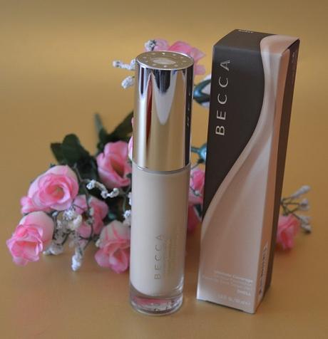 “Ultimate Coverage 24 Hour Foundation” de BECCA