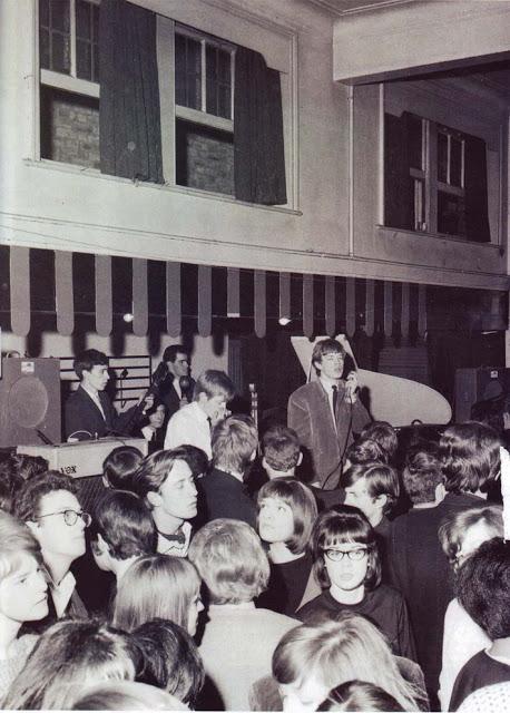 Efemérides del Rock y Heavy Metal: Que pasó un 21 de Abril