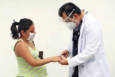 BUSCA ASISTENCIA PRIVADA APOYAR A MÉDICOS Y HOSPITALES QUE ATIENDEN A PACIENTES ENFERMOS DE COVID-19