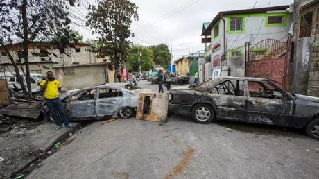 La mejor opción : Ejemplos de fusión, invasiones forzadas y otras consentidas a través de las urnas..