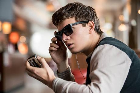 Ansel Elgort: Actor, y ganador de Golden Demons!