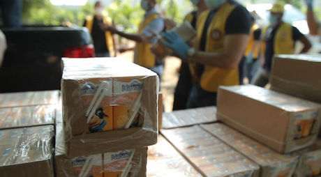 Nevada y Club Activo 20-30 gestionan donación de 10,750 unidades de leche