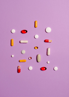 La necesidad de farmacovigilancia en la práctica oftálmica. La necesidad de farmacovigilancia en la práctica oftálmica.