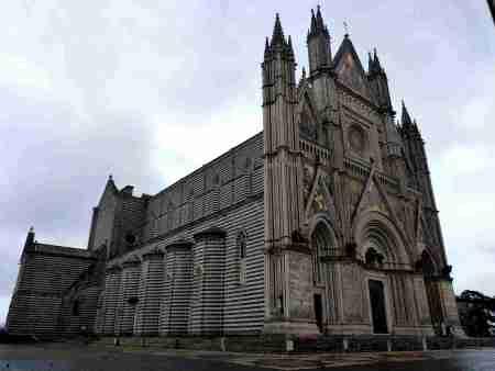 Dios Matemático en el Duomo de Orvieto