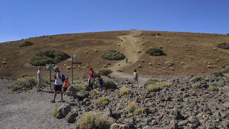 Ruta Las Cañadas y Montaña Blanca junto al Teleférico – Parque Nacional del Teide