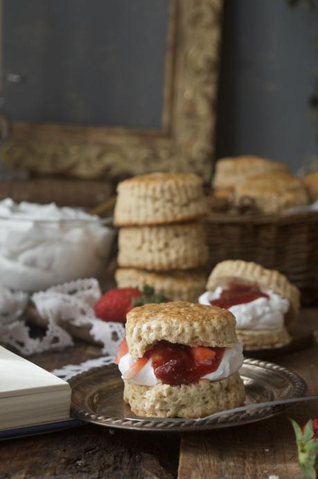 Scones de Mascarpone #DíadelLibroTS {El Hobbit: Una Tertulia Inesperada} Scones de Mascarpone #DíadelLibroTS {El Hobbit: Una Tertulia Inesperada}