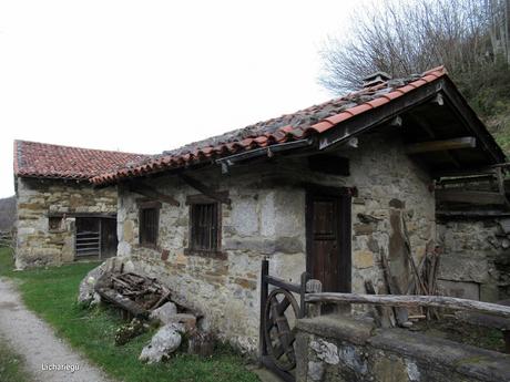 Soto de Agues-Collargayos-Picu Riegos