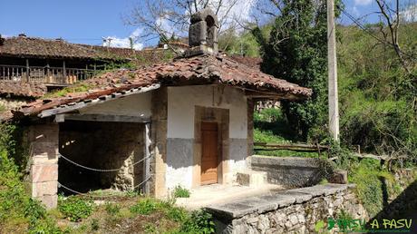 Capilla en Vigidel, Teverga