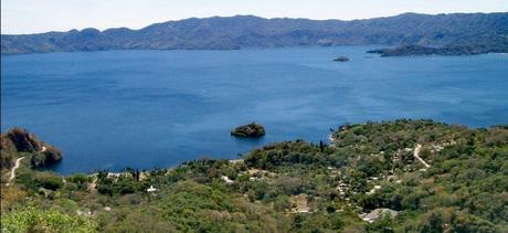 Lago de Ilopango: el más grande de El Salvador