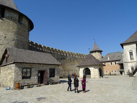 UCRANIA: LAS FORTALEZAS DE KAMYANETS PODILSKY Y KHOTYN