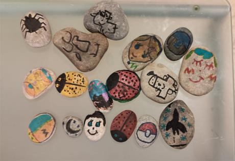Piedras pintadas: ideas y materiales para pintar piedras con niños