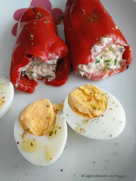 PIMIENTOS DEL PIQUILLO RELLENOS DE ATÚN #ASALTABLOGS PIMIENTOS DEL PIQUILLO RELLENOS DE ATÚN #ASALTABLOGS