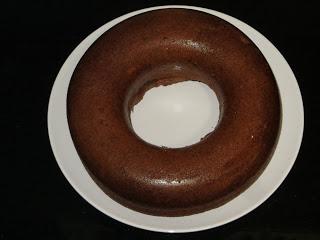 BIZCOCHO DE CHOCOLATE Y NATA