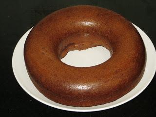 BIZCOCHO DE CHOCOLATE Y NATA