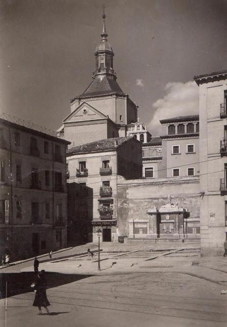 PLAZA de la CRUZ VERDE