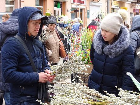 UCRANIA: LA PASCUA EN KOLOMYIA