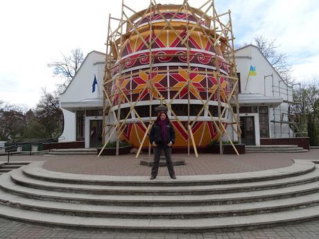 UCRANIA: LA PASCUA EN KOLOMYIA