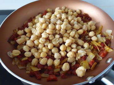 GARBANZOS FRITOS